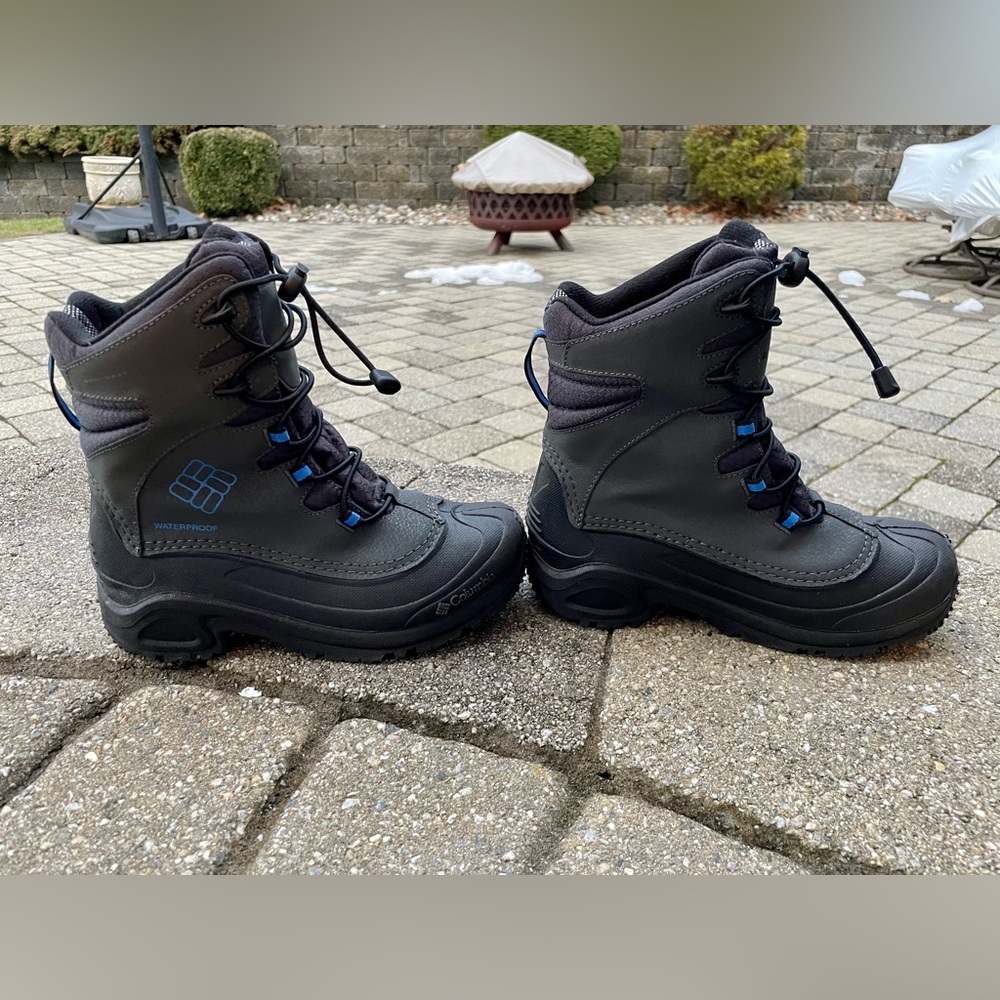 Columbia Omniheat Thermal Reflection boys snow boots size 5